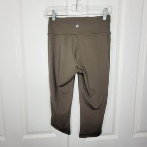 Lululemon Squad Goals Crop Legging Womens 6 Dark Olive Green LW6AD8S